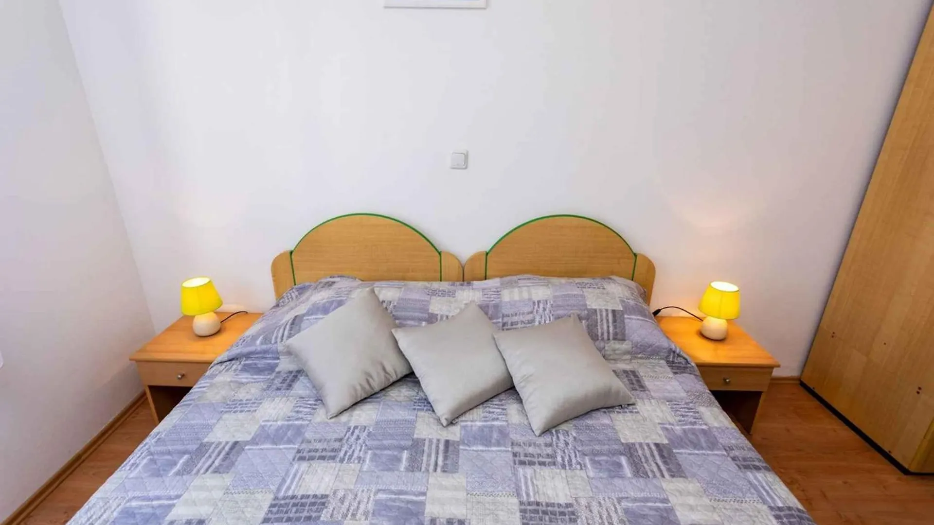 Apartment In Malinska 5