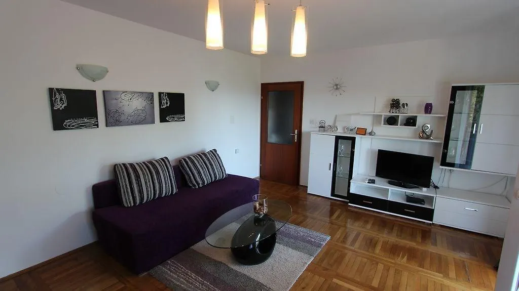 Apartment In Malinska 5