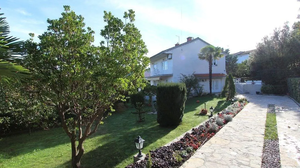 Apartment In Malinska 5 Croatia